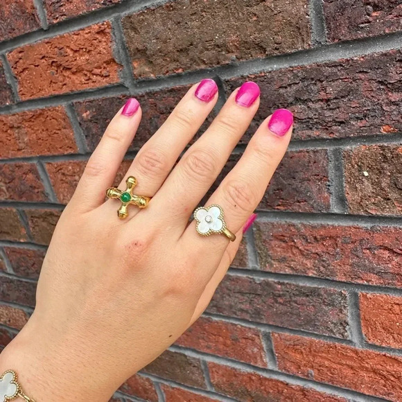 Anthropologie Taya Green Onyx 18K Gold Stainless Steel Waterproof 7 size Ring - Picture 6 of 9